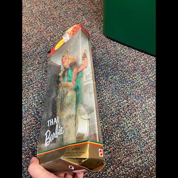 Thai Barbie Collector Edition Dolls of the World Mattel NEW‎ Traditional - Picture 5 of 8